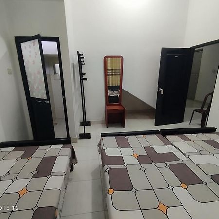 Hotel Rayyan Mahal Puttalam Zewnętrze zdjęcie
