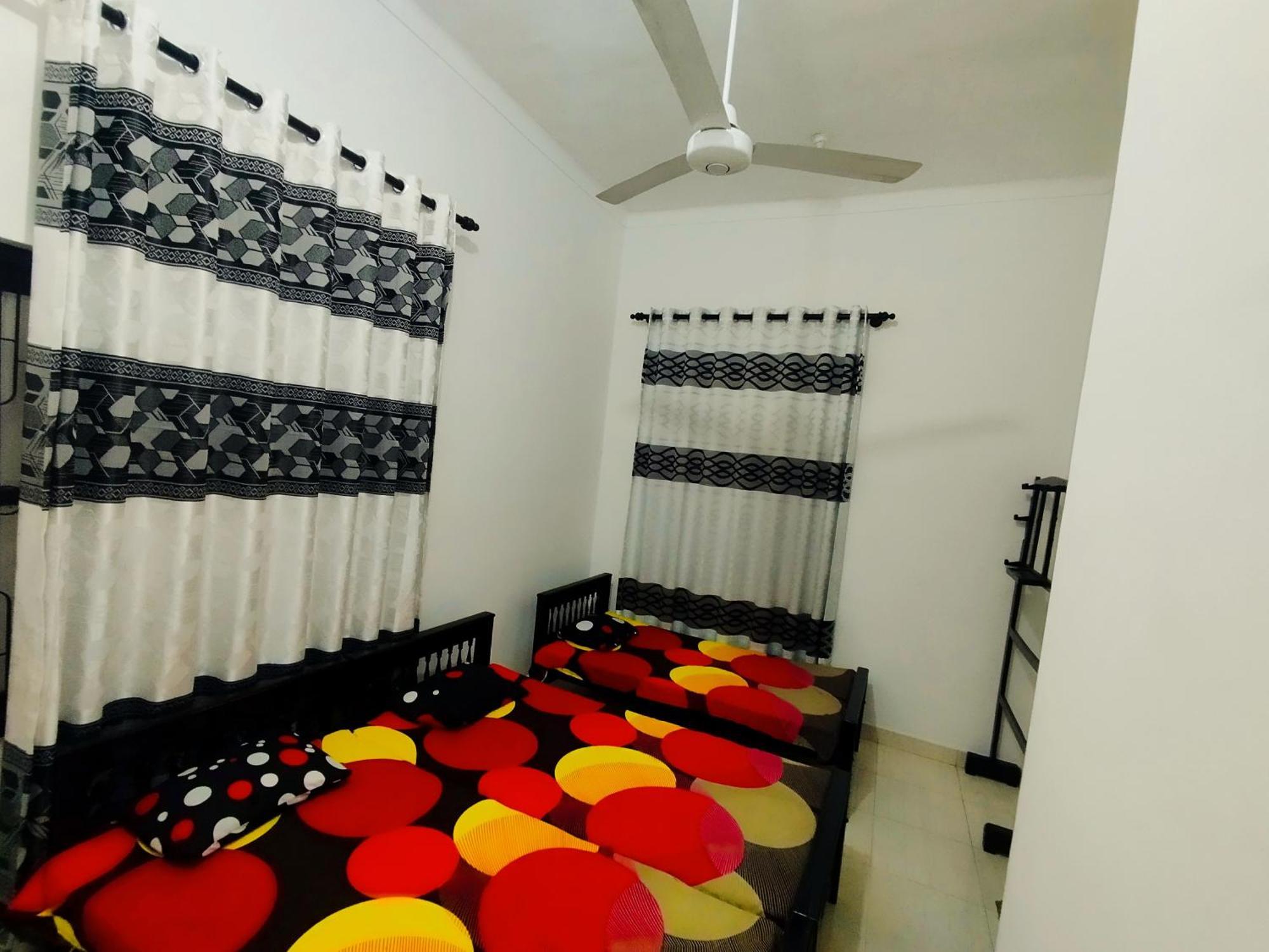 Hotel Rayyan Mahal Puttalam Zewnętrze zdjęcie
